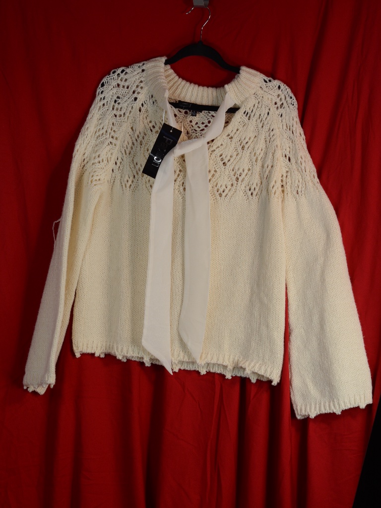 Papillon Cream Sweater Nwt Sz L
